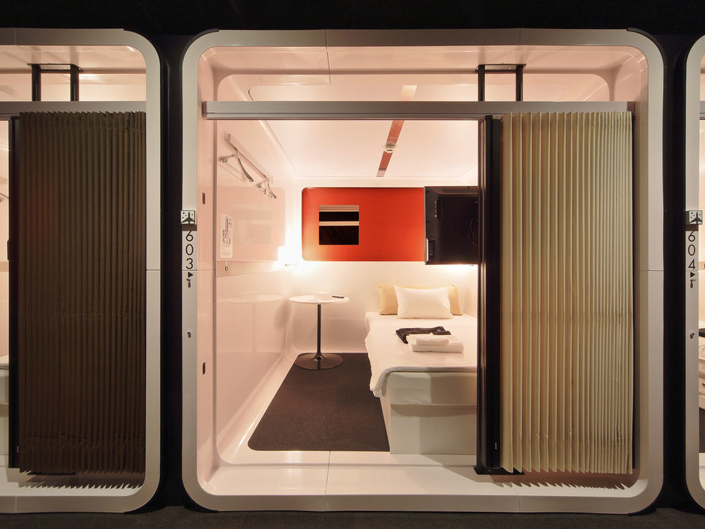 First Cabin Shinbashi Atagoyama Токио Экстерьер фото