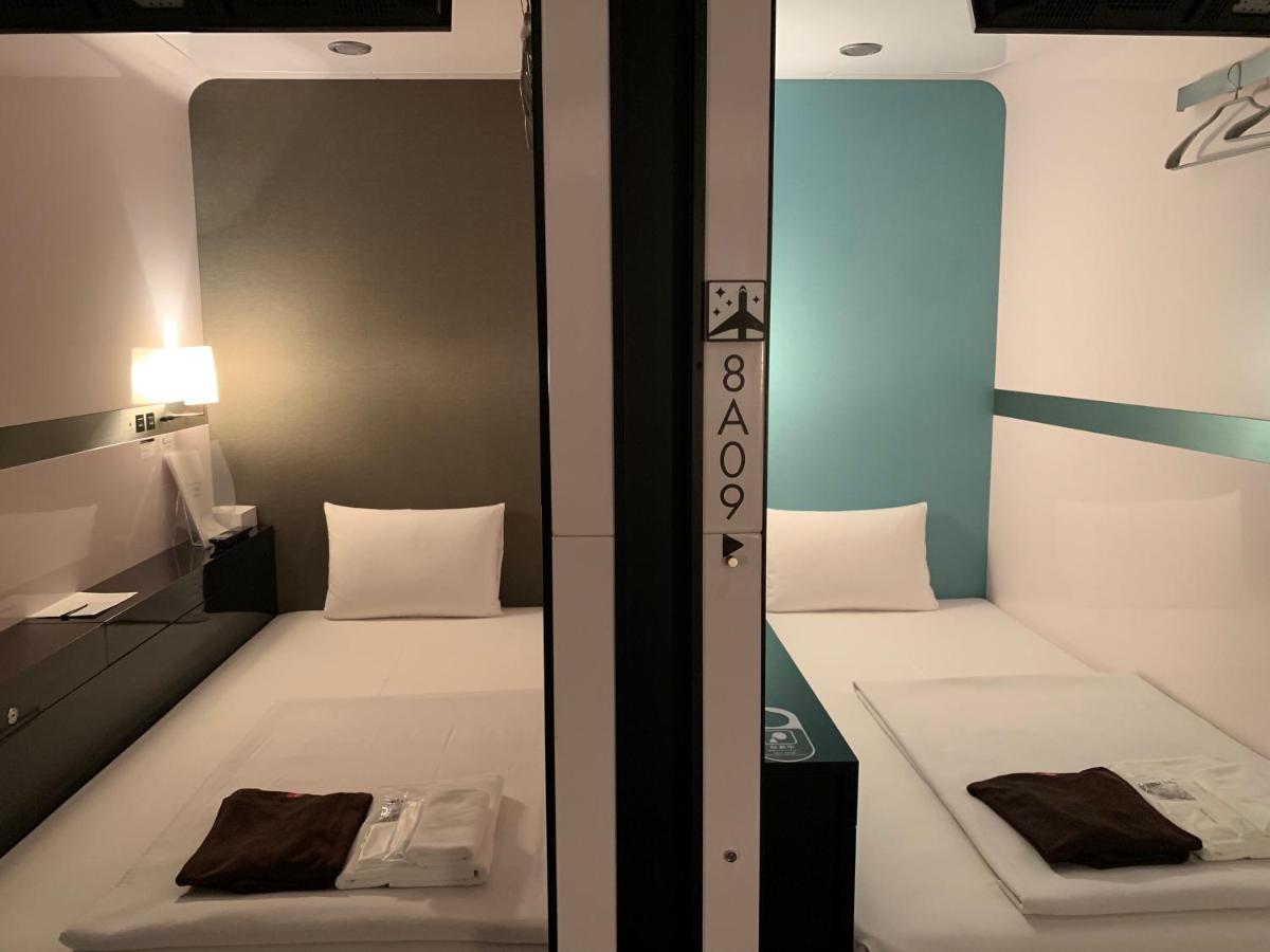 First Cabin Shinbashi Atagoyama Токио Экстерьер фото